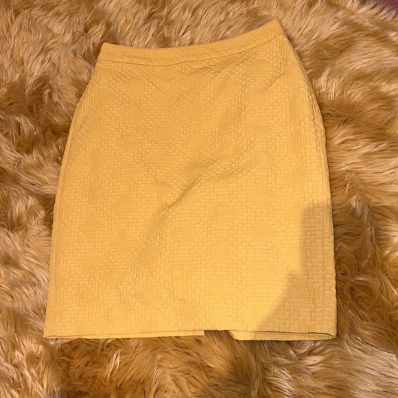 Banana Republic mustard yellow Textured mini  midi pencil skirt Sz 0 - Picture 3 of 11